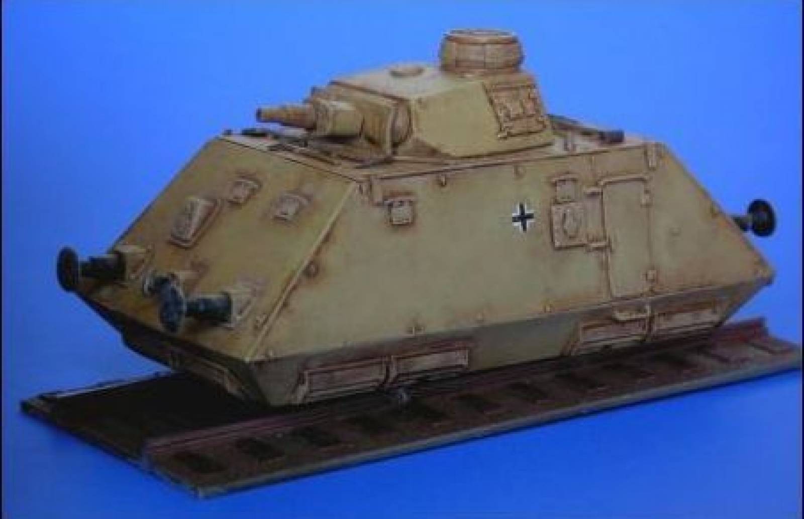 Attack ATT72313 Schwerer Schienenpanzer Artilleriewagen / 172